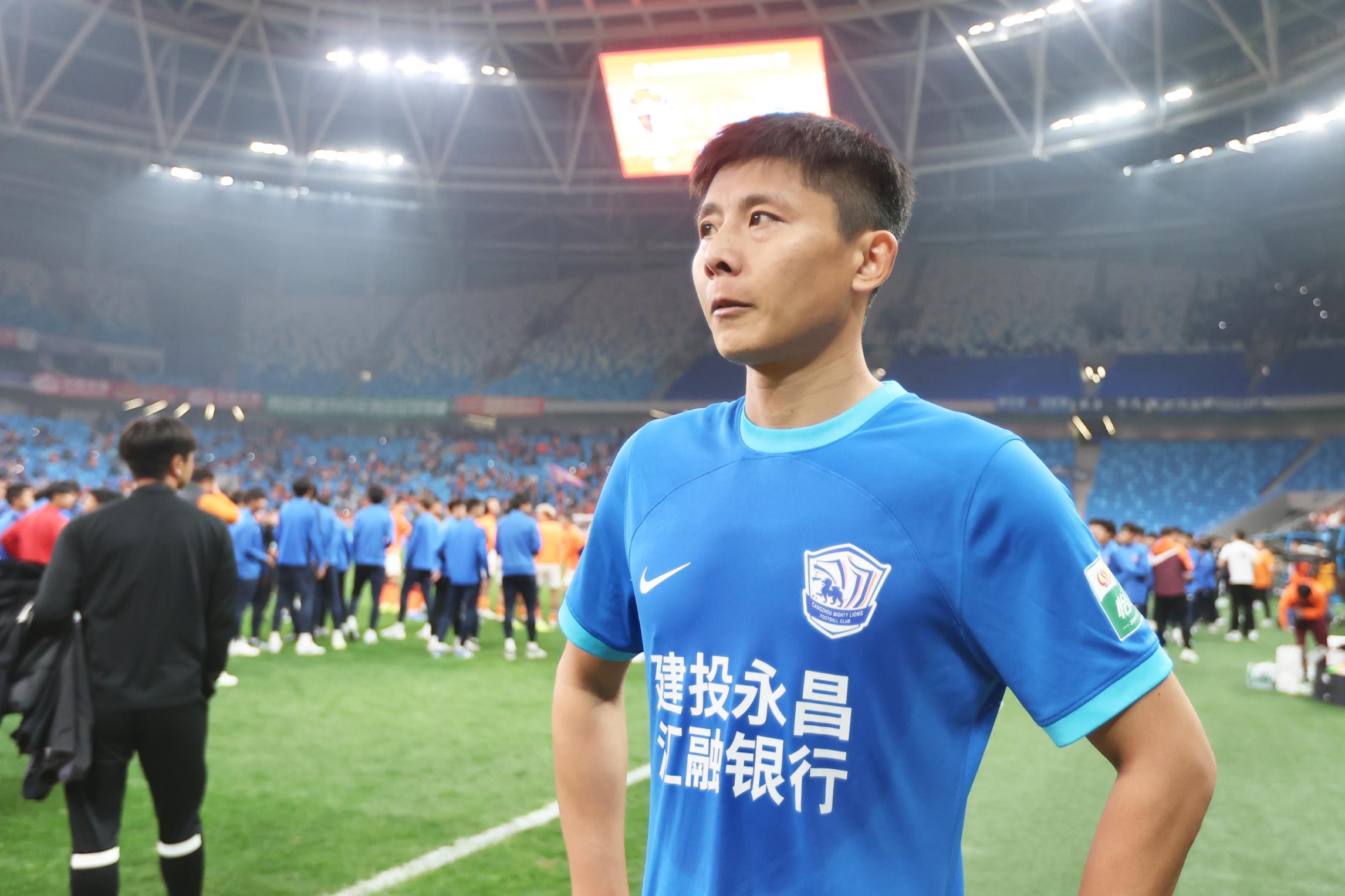 今天第5個！鄭凱木質(zhì)疑滄州：連續(xù)四年欠球員工資，還能過準(zhǔn)入？